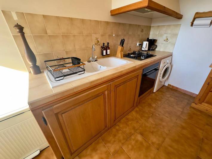 Gîte pour 6 personnes, avec vue à Canari - 4