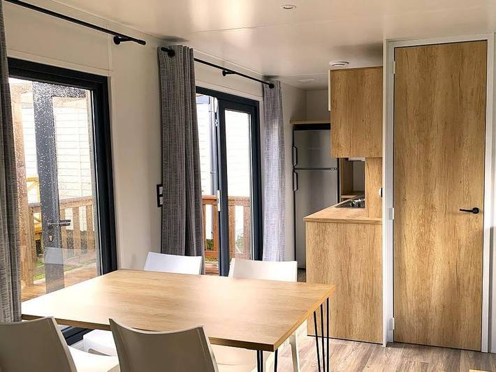 Camping les Rives du Lac Cantalès - Mobilheim 6 personen - Familia (3 Schlafzimmer) in Saint-Gérons, Aurillac und Umgebung