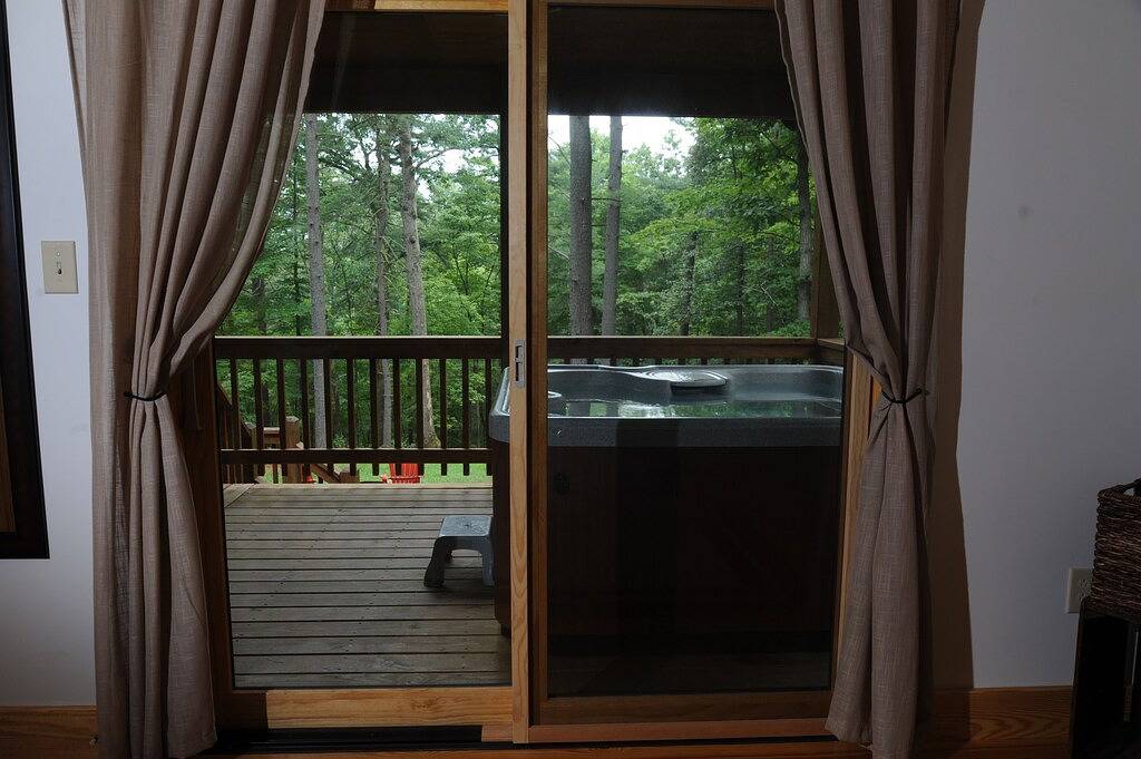 \"Einsamkeit\" spektakuläre 1 Br Kabine mit Whirlpool in der Nähe von Luray, Va. in Page County