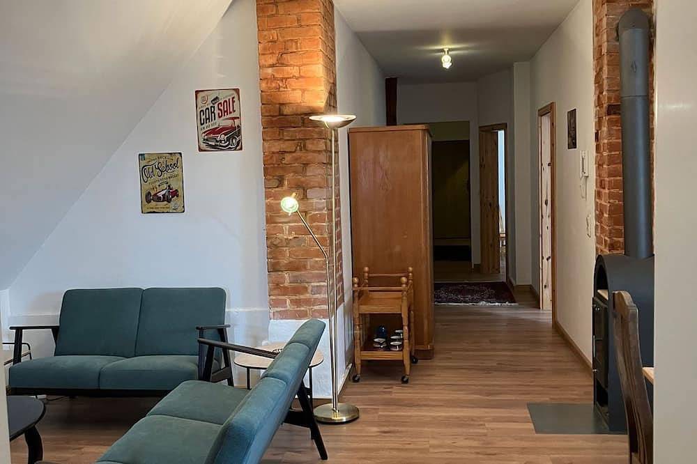 Apartamento entero, El nido del cuervo - Castillo Pütnitz - canoa especial de 4 U (05 Sept-18 de junio) in Ribnitz-Damgarten, Pomerania Occidental
