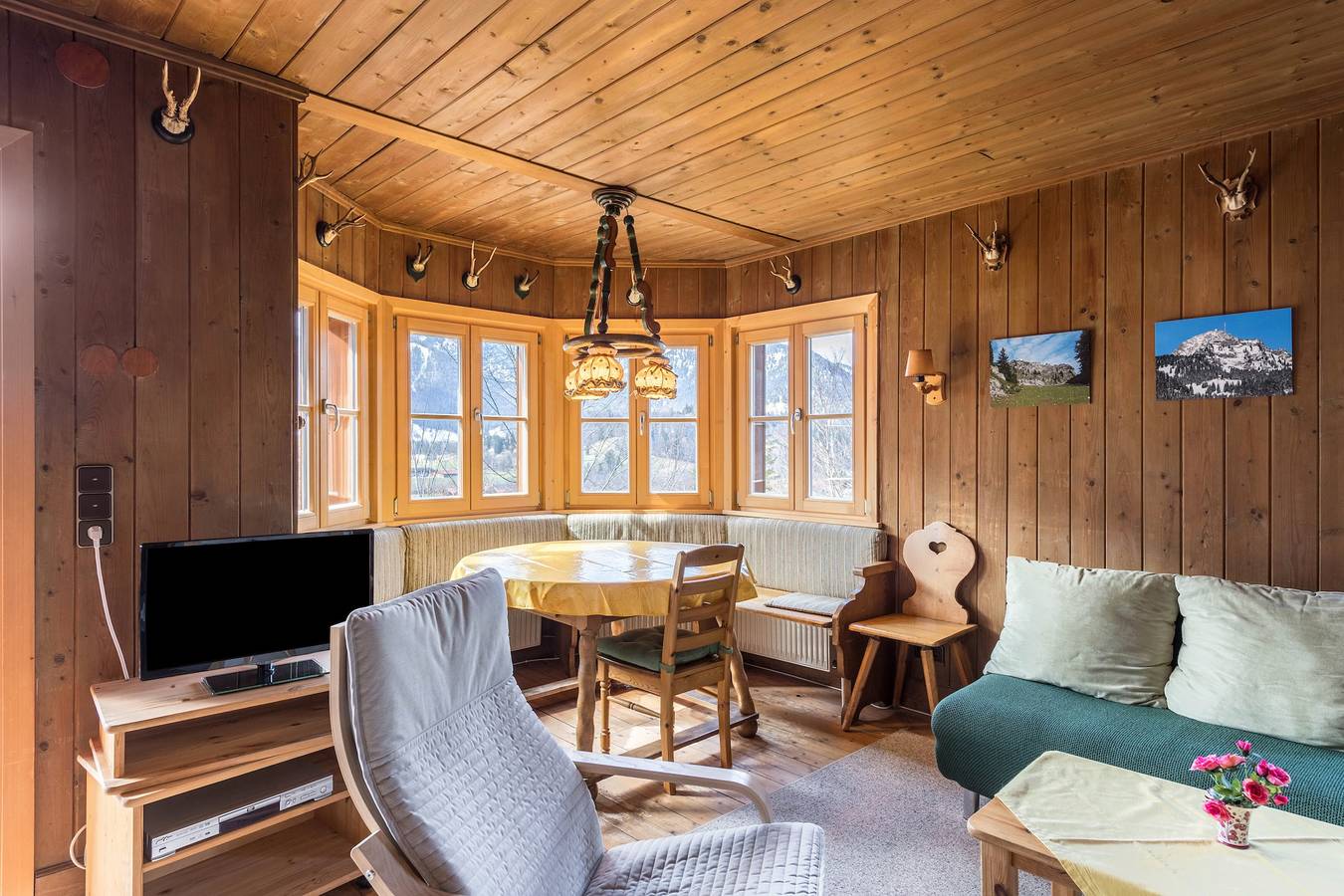 Familienfreundliches Ferienhaus "Löweneck" mit Garten & Wlan in Wendelstein, Bayrischzell