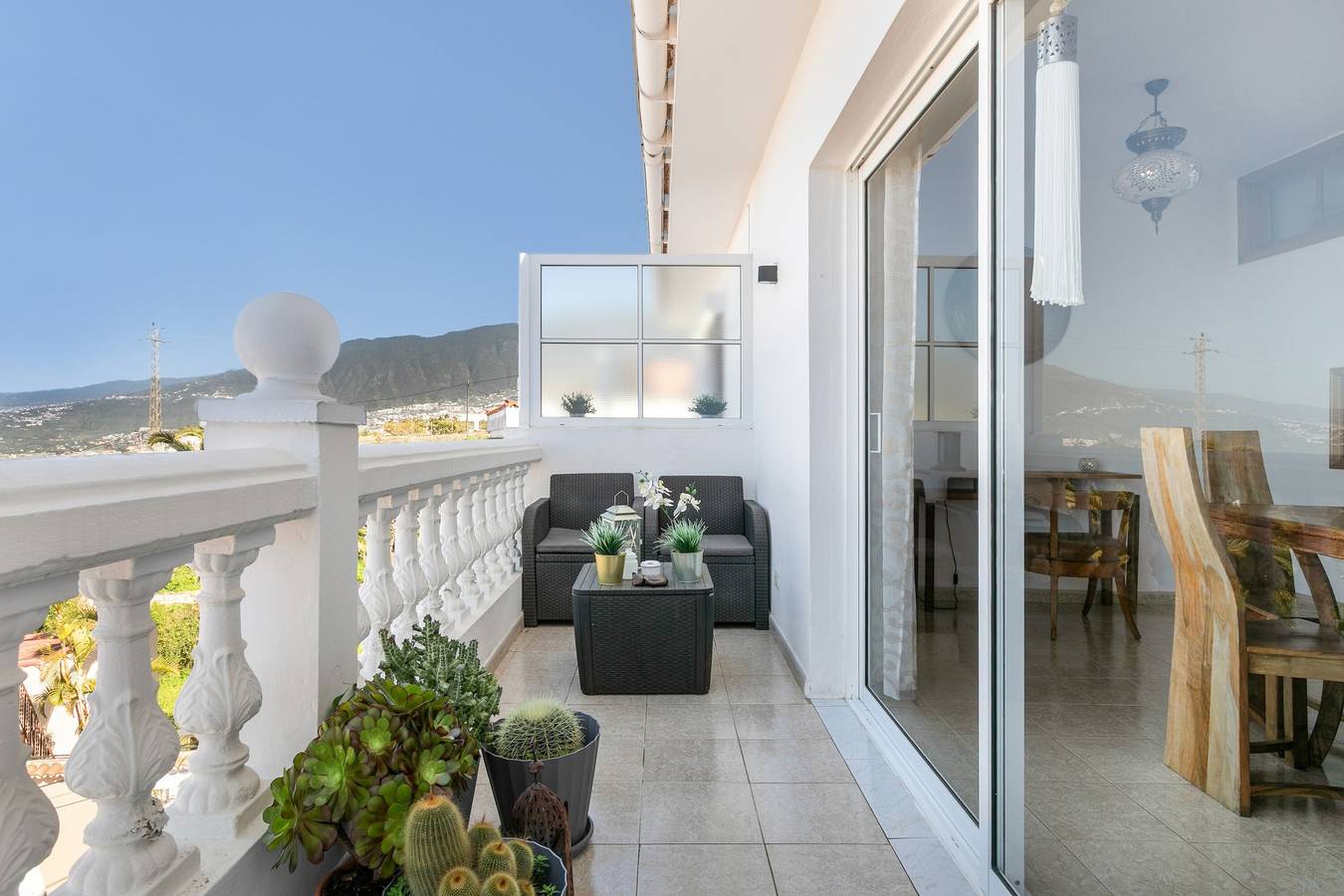 Casa Tierra de Oro: Vistas al mar y Wi-Fi en Santa Cruz de Tenerife in La Cruz Santa, Los Realejos