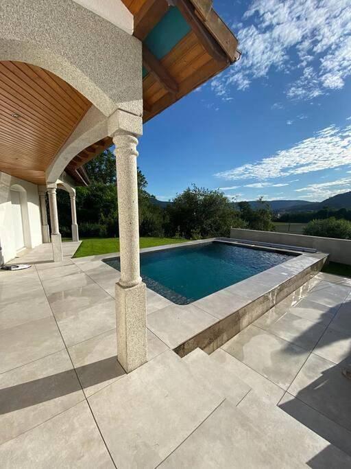 Maison de vacances pour 8 personnes, avec jardin ainsi que piscine et vue