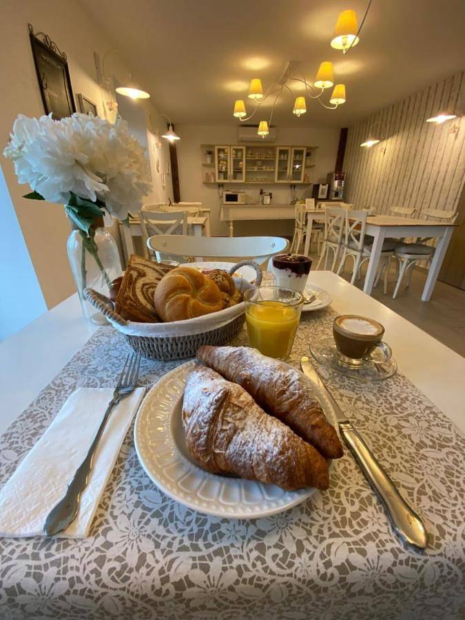 Gîte pour 2 personnes, avec sauna et piscine ainsi que vue et jardin à Tihany - 4