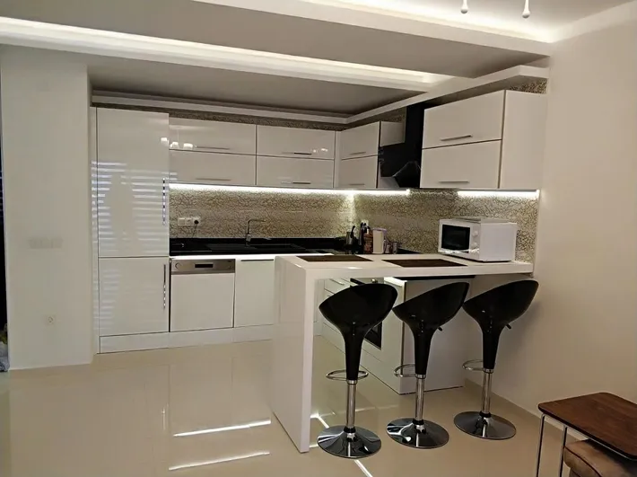 Apartamento de vacaciones para 4 personas, con piscina y vistas además de jardín y sauna - 1