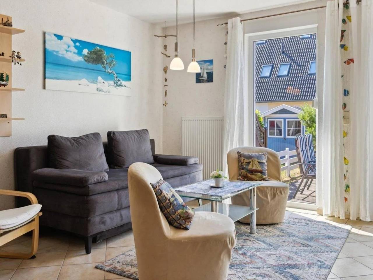 Strandnahes Ferienhaus mit Terrasse und Garten in Pruchten, Vorpommern-Rügen