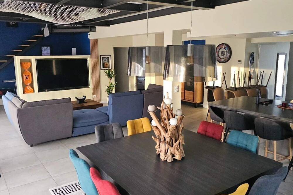 Maison Très Bien Située Entre lac et Montagne Proche Annecy et aix les Bains in Mûres, Parque natural regional del Macizo de Bauges