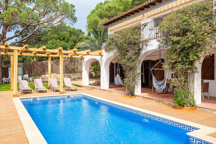 Chalet para 10 personas, con jardín - 1