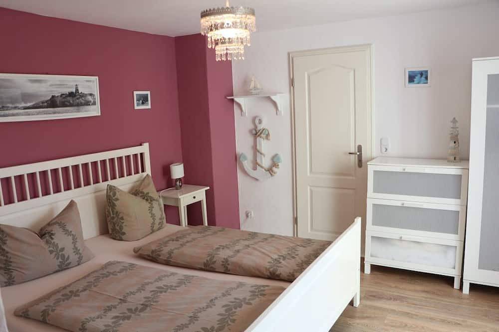 Ganze Wohnung, Ferienwohnung Möwe - Haus Kleines Meehr - Ferienwohnungen an der Müritz in Röbel, Müritz