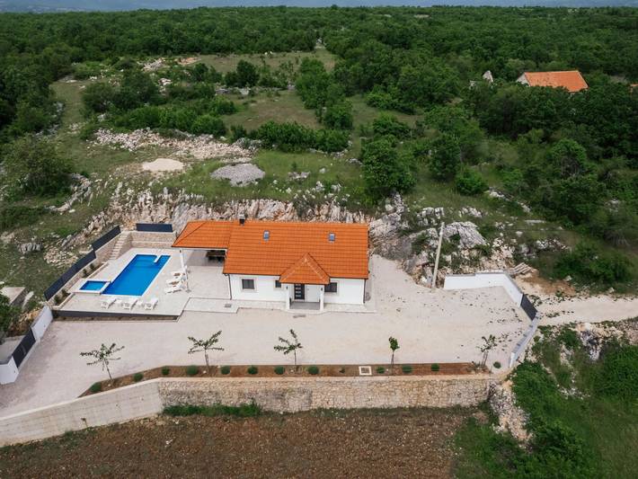 Ferienhaus für 10 Personen, mit Terrasse in Split-Dalmatien - 4