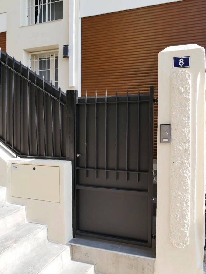 Gîte pour 6 personnes, avec vue et terrasse à Beausoleil - 3