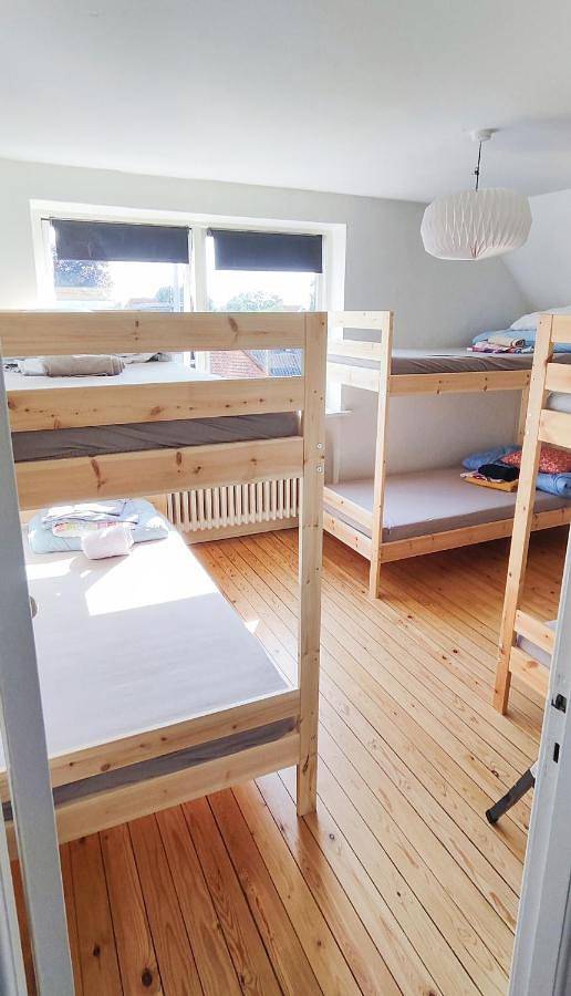 Hostel for 2 personer, med Have i Køge
