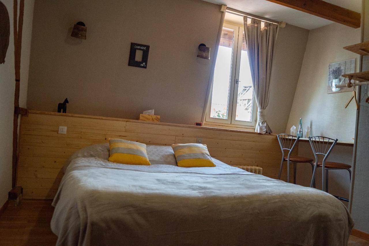 Two-Bedroom House in Quaëdypre, Région de Dunkerque