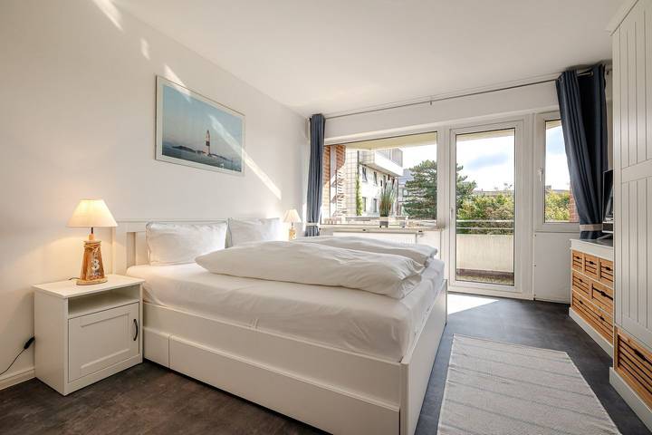 Ganze Wohnung, Bezauberndes, stilvolles City Appartement mit Ost -und Westbalkon in Westerland, Sylt (Gemeinde)