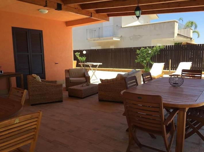 Gîte pour 8 personnes, avec piscine ainsi que jardin et vue à Porto Empedocle - 4