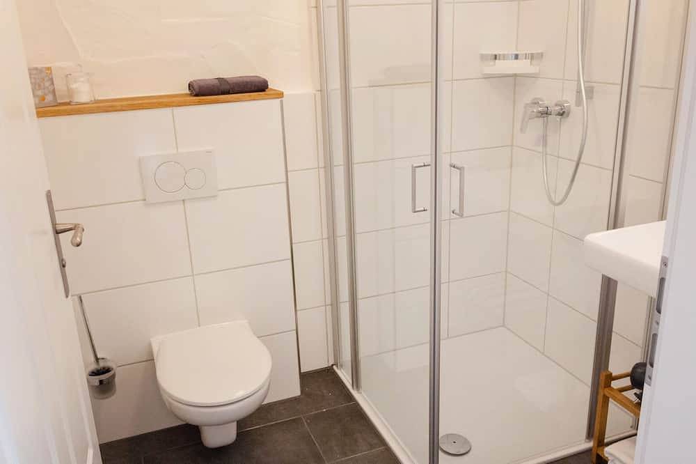 Ganze Wohnung, Moderne Ferienwohnung im liebevoll restaurierten Lothringer Bauernhaus in Beckingen, Saar-Nahe-Bergland