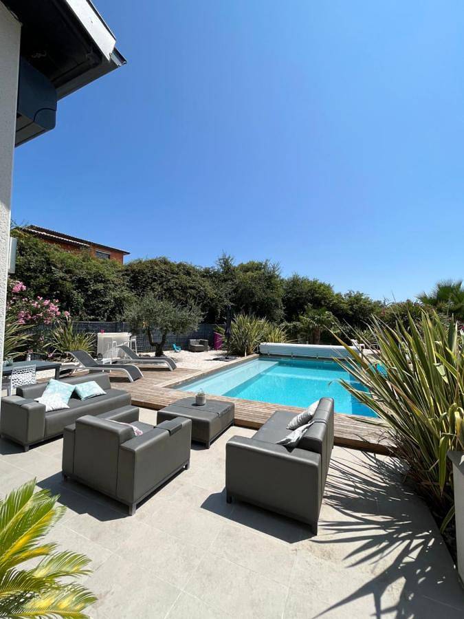 Villa pour 6 personnes, avec terrasse ainsi que vue et piscine dans Haute-Garonne - 2