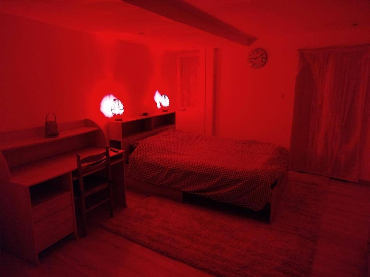 Appartement entier, One-Bedroom Apartment in Raismes, Région de Valenciennes