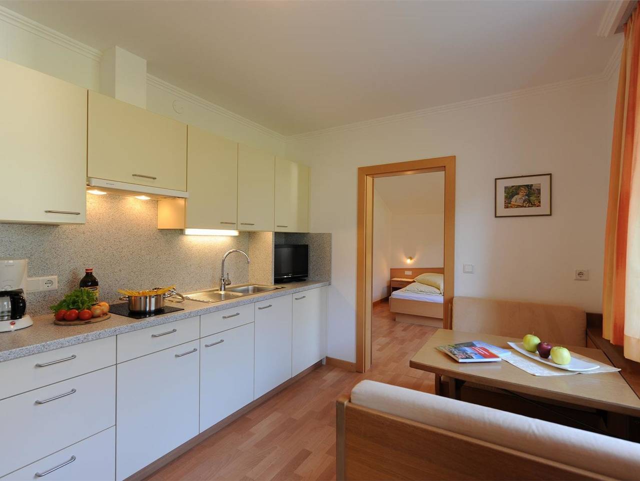 Ganze Ferienwohnung, Garni Residence Obstgarten - Miniappartement für 2 Personen in Goldrain, Latsch