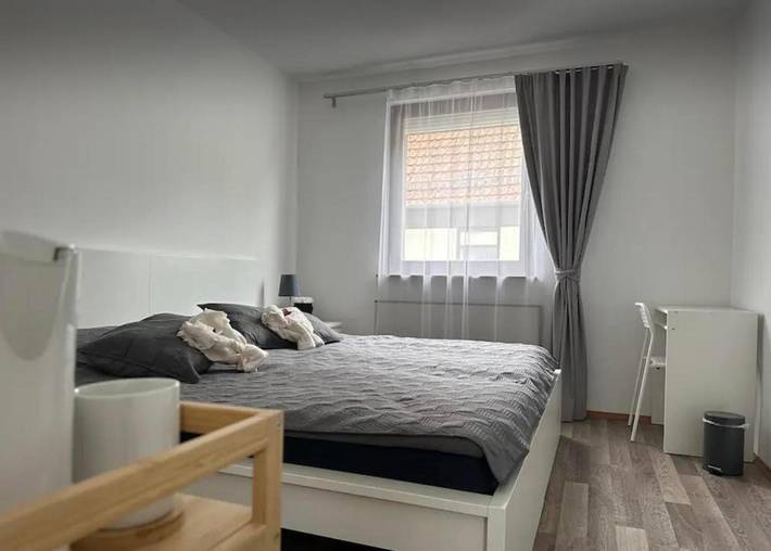 Ferienwohnung für 2 Personen, mit Ausblick in Wörth am Rhein