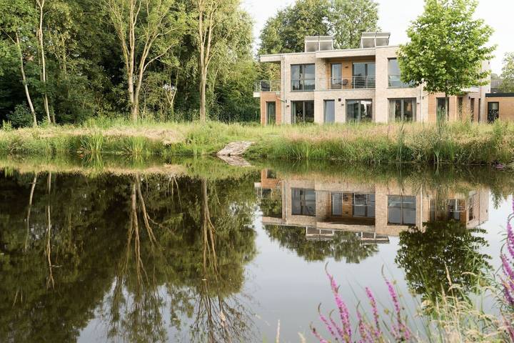 Ferienhaus für 5 Personen, mit Terrasse und Garten sowie Seeblick - 1
