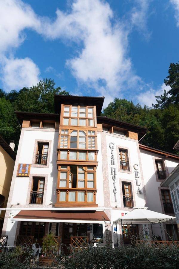Apartamento para 4 personas, con Jacuzzi en Belmonte de Miranda