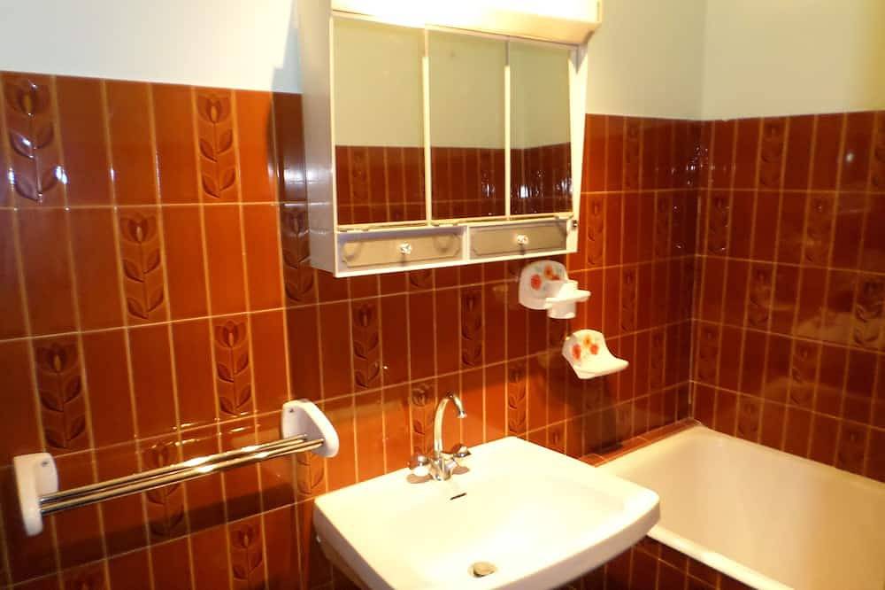 Großes, komfortables Studio in Luchon-Superbagnères, Bagnères-de-Luchon