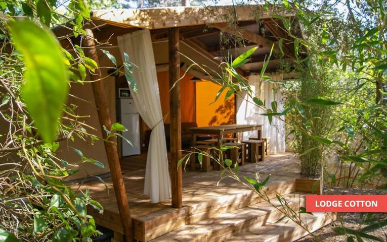 Tente pour 8 personnes, avec bassin pour enfant dans le Var - 3