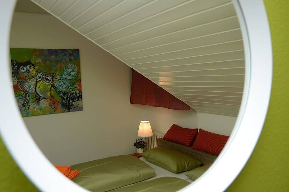Ganze Wohnung, Ferienwohnung am Kurpark in Bad Bellingen, Südschwarzwald