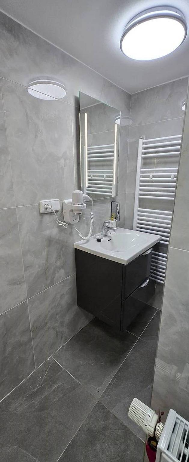 Ganze Wohnung, Vu's Home-Wohnung Garten 30m2 in Prag, Mittelböhmen