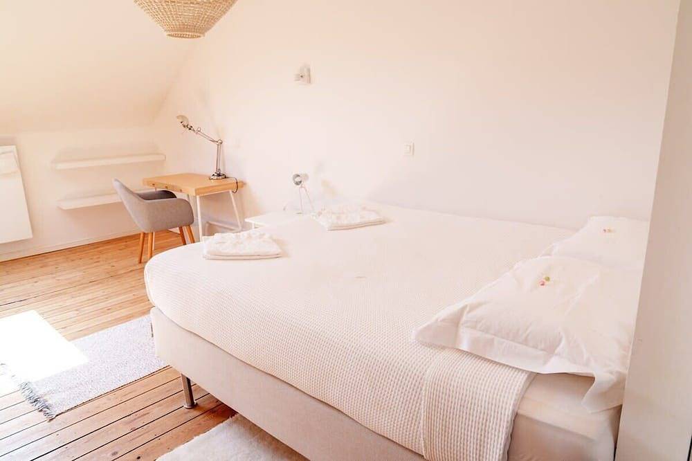 Duplex Apartment - Midi Station / Nespresso / kitchen in Saint-Gilles (Belgien), Brüssel und Umgebung