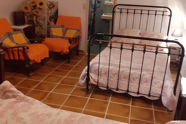 Location de vacances pour 5 personnes, avec jardin et balcon à Lagorce - 2