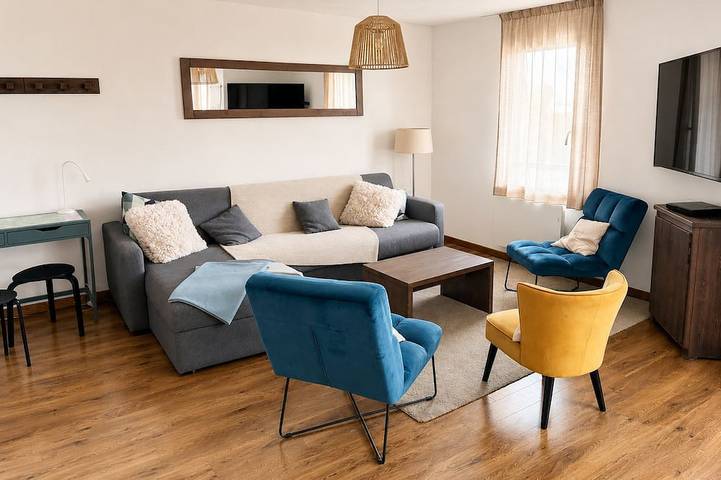 Apartamento de vacaciones para 10 personas, con piscina además de balcón y sauna - 1