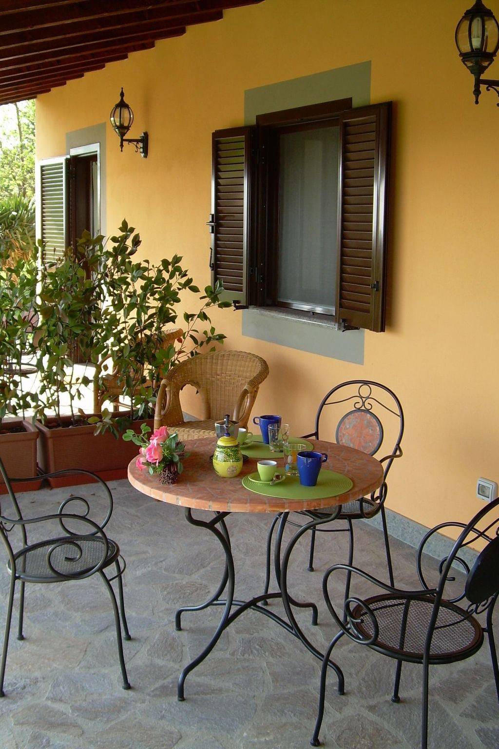 Apartamento entero, Wohnung 'Sunflower' mit Privatparkplatz in Le Mosse, Provincia de Viterbo