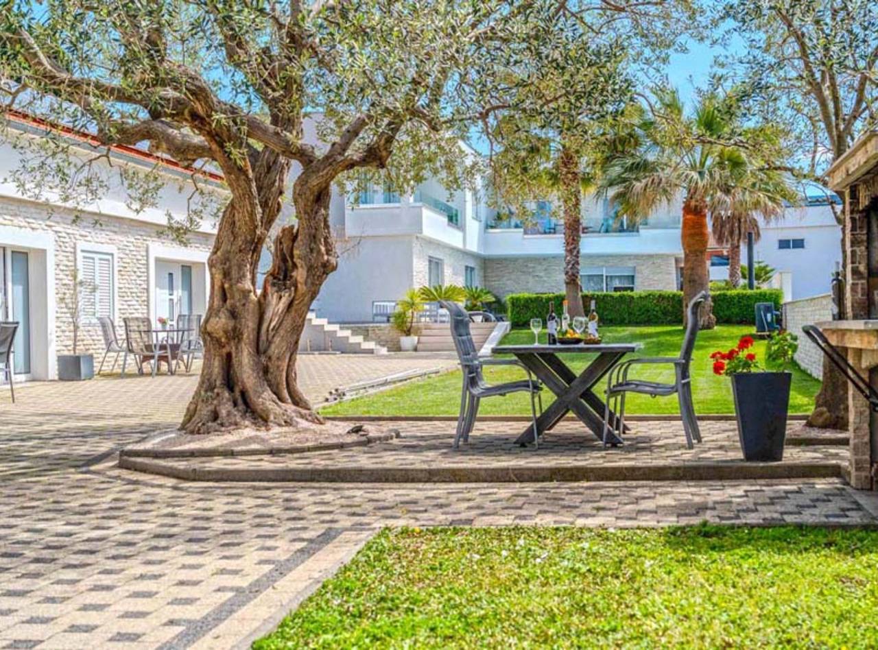 Entire apartment, Villa Marija Exclusive Stay - One Bedroom Apartment with Terrace 2 in Sukosan, Zadar