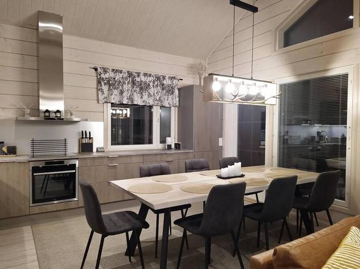 Chalet pour 8 personnes, avec sauna et vue sur le lac ainsi que vue et jardin à Rovaniemi - 4