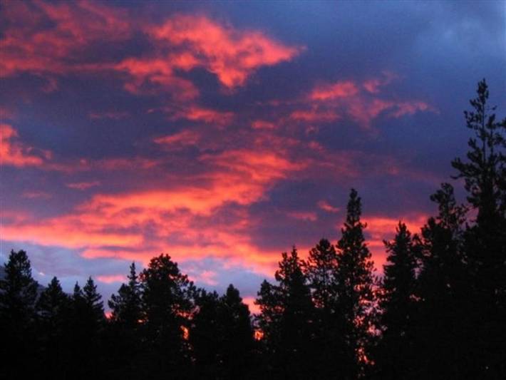 Gîte pour 6 personnes, avec sauna et terrasse ainsi que jacuzzi et piscine à Canmore - 4