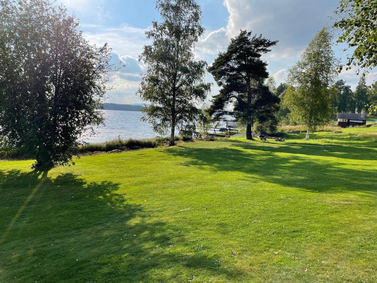 Idyllic Dalarna farmhouse at the lake in Leksand, Dalarna