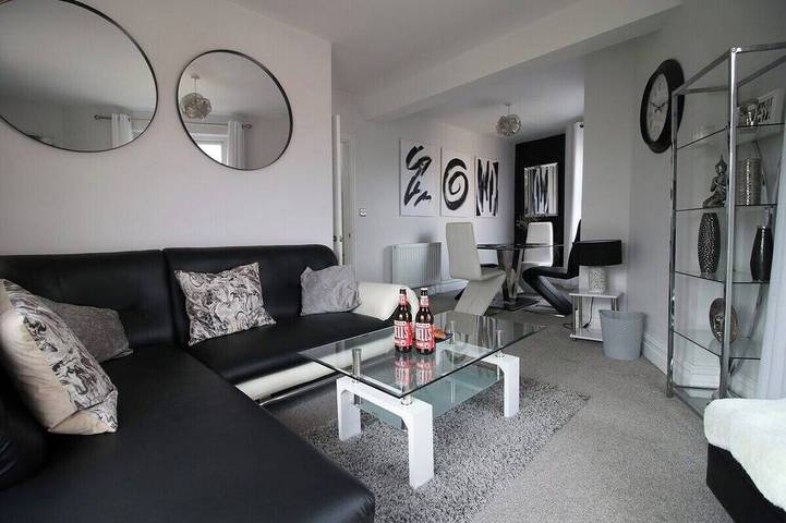 Gîte pour 6 personnes, avec balcon à Barry