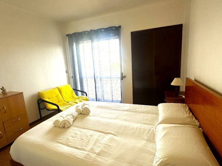 Gîte pour 6 personnes, avec terrasse à Baleal - 2