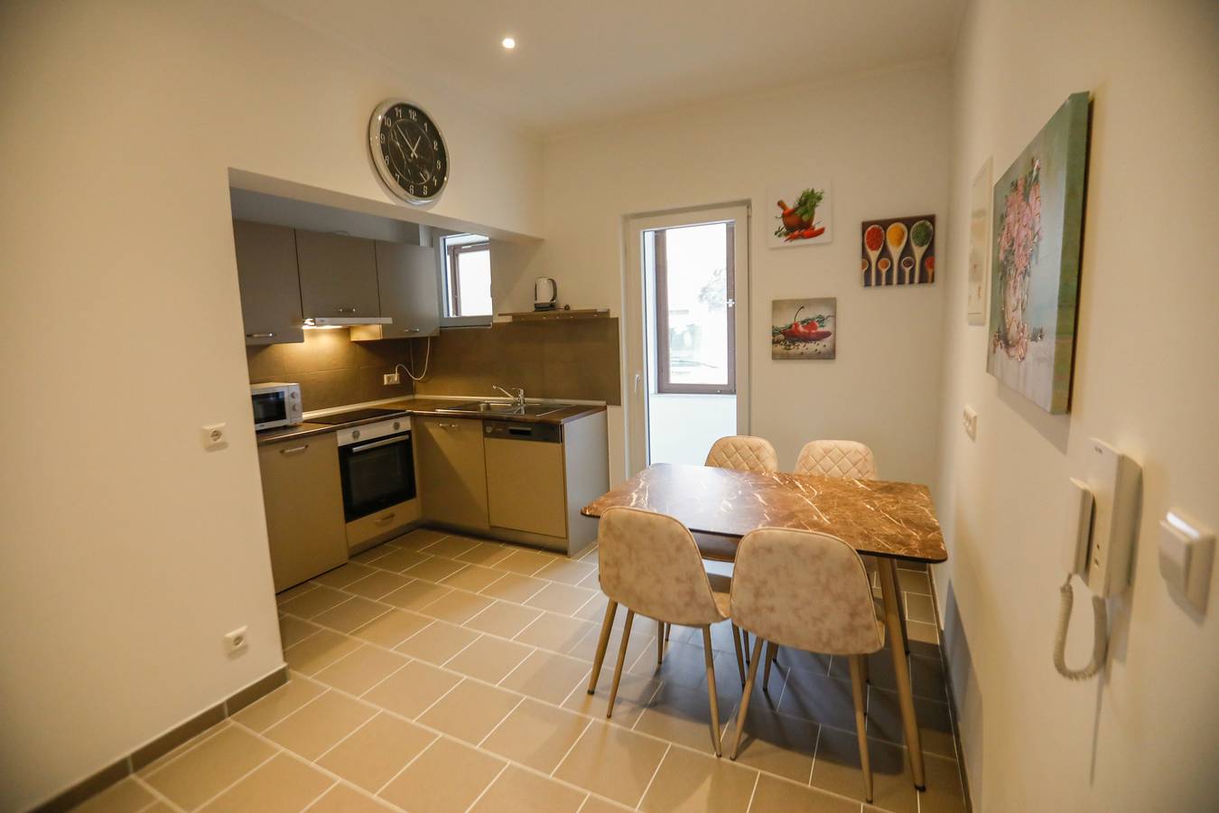 Geheel vakantieappartement, Vakantieappartement voor 2 personen met terras in Triberg, Zuidelijk Zwarte Woud