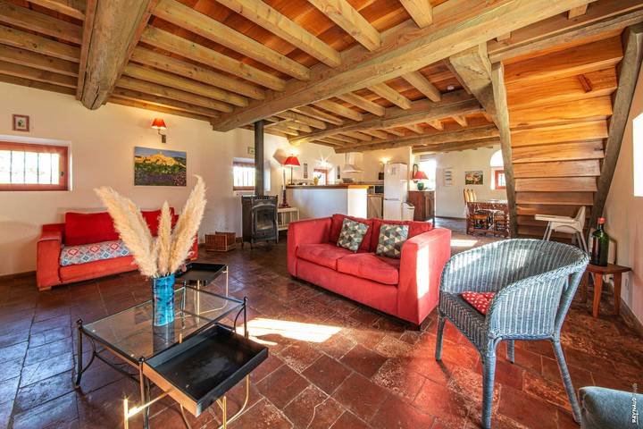 Gîte pour 6 personnes, avec terrasse à Rivières - 3