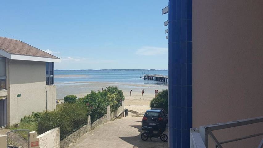Gîte pour 4 personnes, avec jardin et vue dans Plage De La Jetee Andernos Les Bains - 4