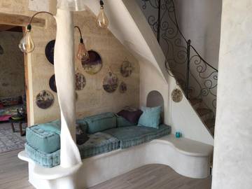 Gîte pour 8 personnes, avec jardin et terrasse à Montpeyroux