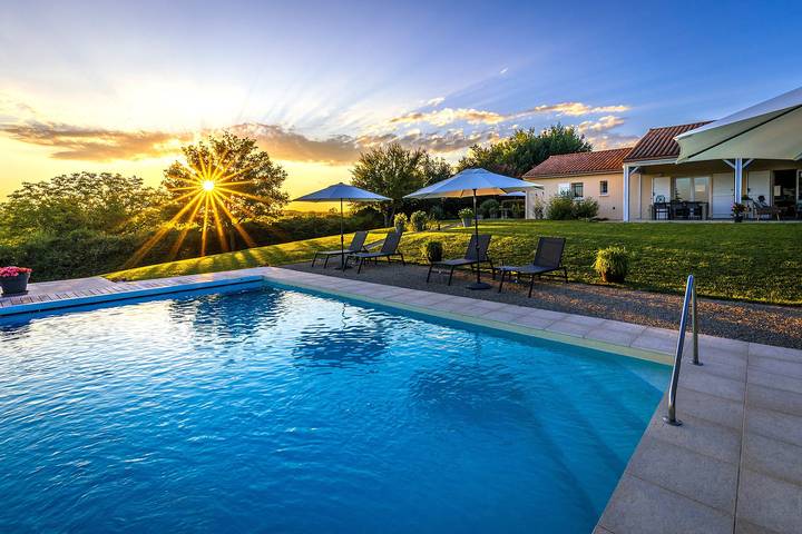Gîte pour 6 personnes, avec piscine à Coux-et-Bigaroque - 2