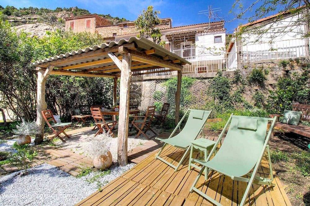 Casa Di Ghjulia e Anto in Balogna, Parc naturel régional de Corse