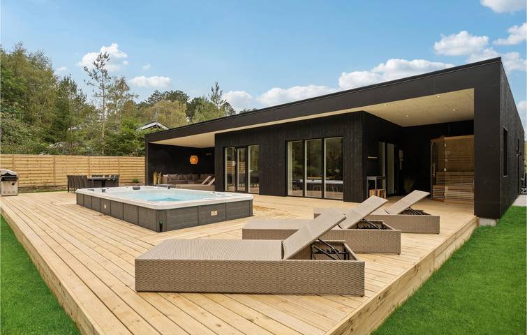 Ferienhaus für 12 Personen mit Pool in Ebeltoft (Stadt), Ebeltoft