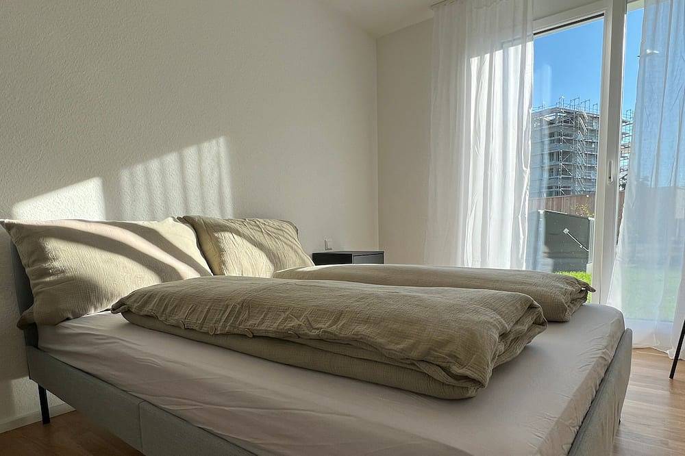 Ganze Wohnung, Neubau Apartment in zentraler Lage mit Garten in Biberach an der Riß, Landkreis Biberach