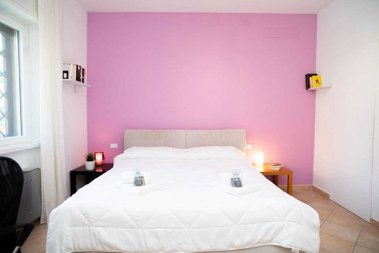 Ganze Wohnung, Modern Villa with Pool — Steps from the Golf Club in Castel Gandolfo, Parco Regionale dei Castelli Romani