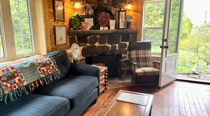 Vacation rental for 4 people, with garden in Canada